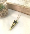 Collier - triangle en résine