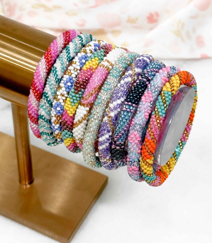 Bracelet népalais - fait main - népal - actuel diffusion - grossiste et créateur de bijoux - nouveauté