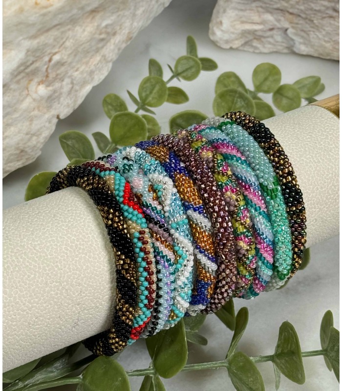 Bracelet népalais - fait main - actuel diffusion - grossiste et créateur de bijoux - new