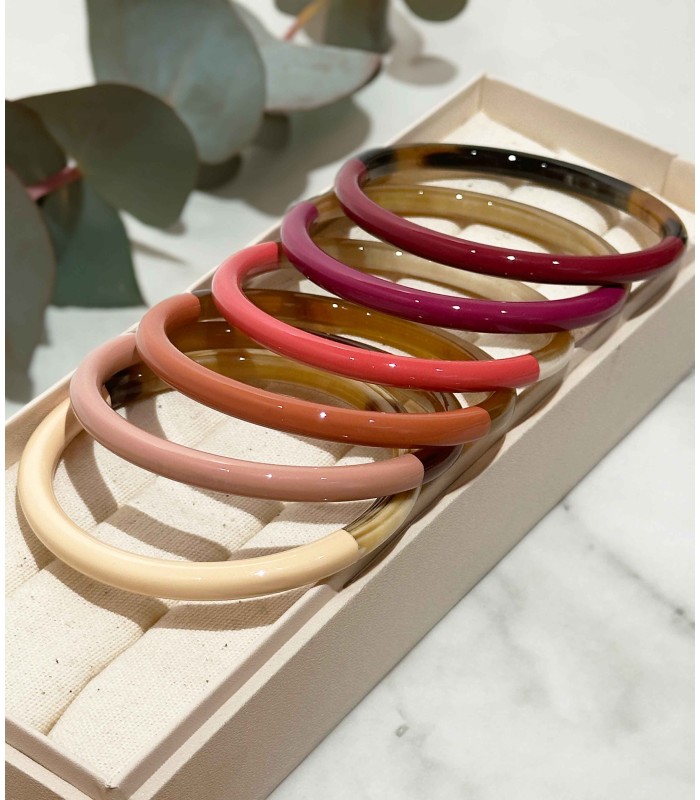 Bracelet coloré 2309C en corne véritable