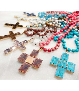 Sautoir pierres naturelles & croix cristal K9 | Grossiste bijoux